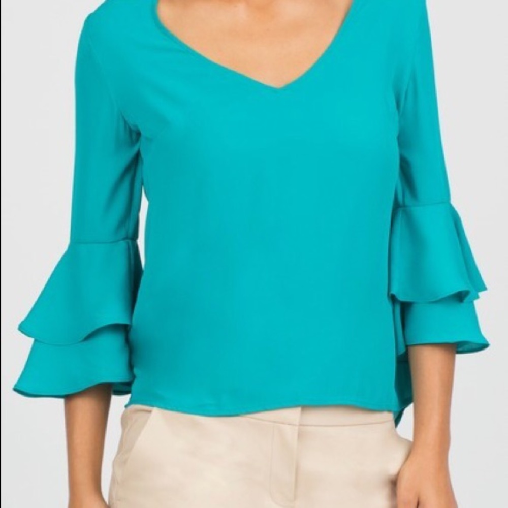 NWOT - Ruffle Sleeve Top by LaVi